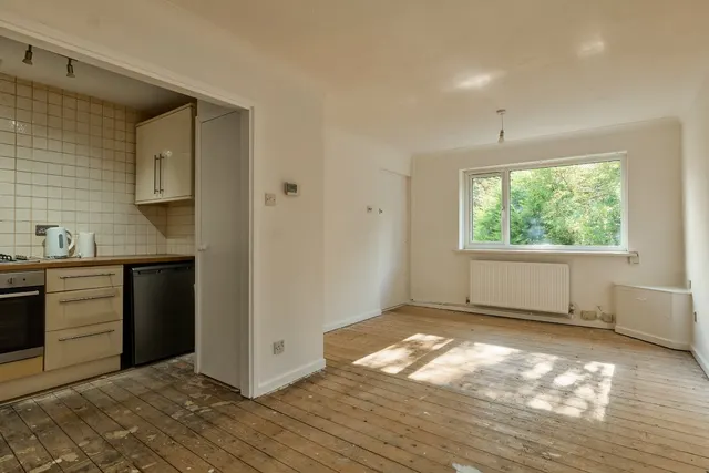 Low Lane, Horsforth, LS18, photo 3