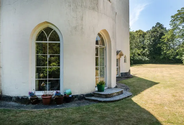 Henbury Road, Somerset, Henbury, BS10 7AD, photo 1