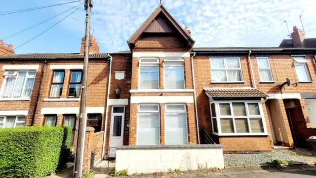 St. Saviours Road, Coalville, LE67, photo 1
