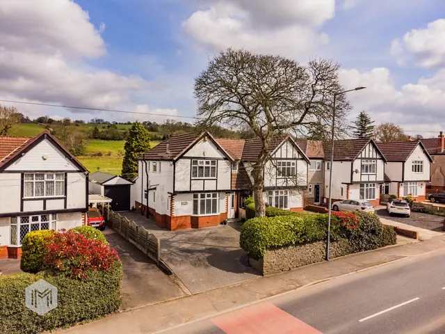 Hardy Mill Road, Bolton, BL2 4EF, photo 1