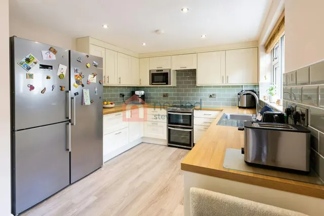 Photo 3 — Rushden, Buntingford, SG9