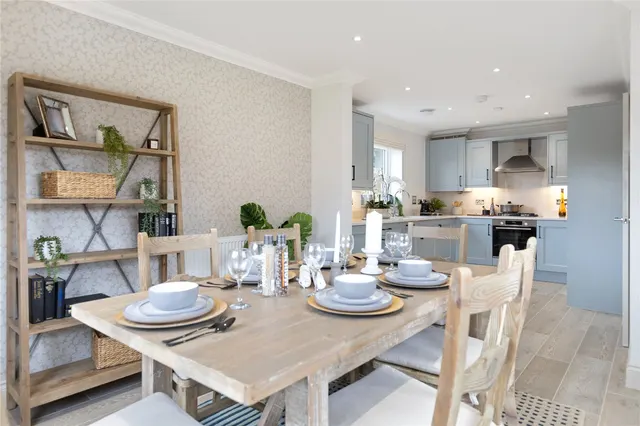 Chediston Place, Halesworth, IP19, photo 2