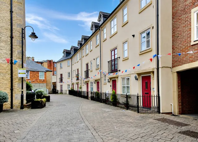Chapel Mews, Chippenham, SN15, photo 1