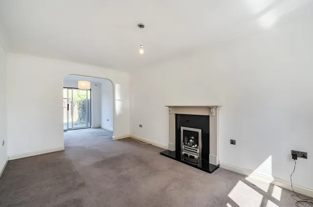 Photo 2 — Acer Drive, West End, Woking, Surrey, GU24 9XH