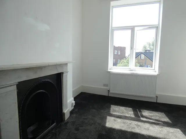 Photo 3 — Cherington Road, Hanwell, London, W7 3HJ