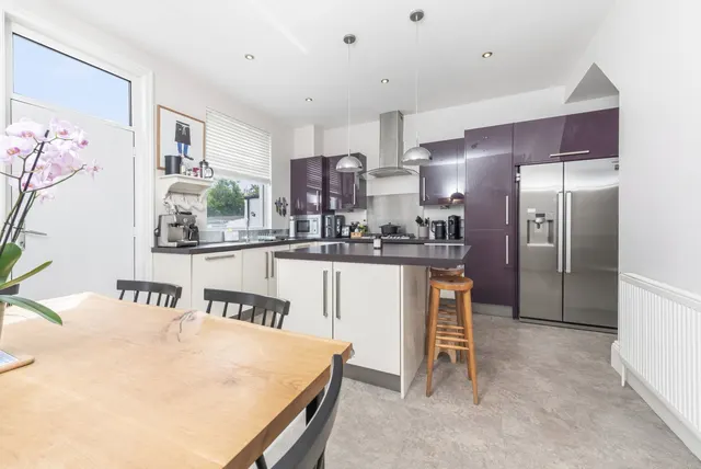 Manston Terrace, Leeds, LS15, photo 3