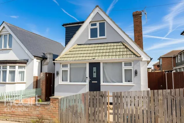 Sea Glebe Way, Clacton-On-Sea, CO15, photo 1