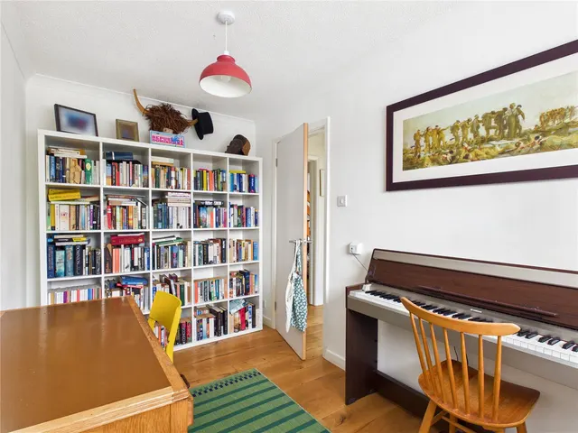 Mill View Close, Woodbridge, IP12, photo 3