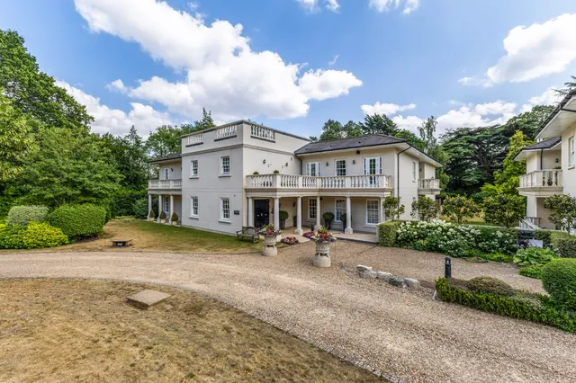 Old Redding, Harrow, HA3, photo 1
