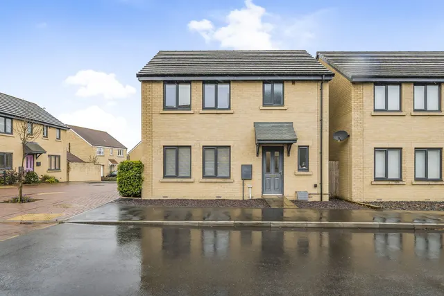 Lichen Road, Frome, BA11 5DZ, photo 1