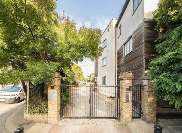 Old Station Way, Clapham, SW4, photo 1