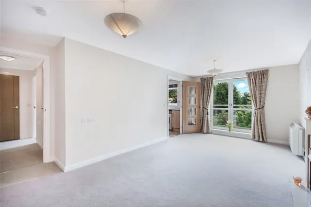 Lauder Court, Staneacre Park, ML3, photo 3