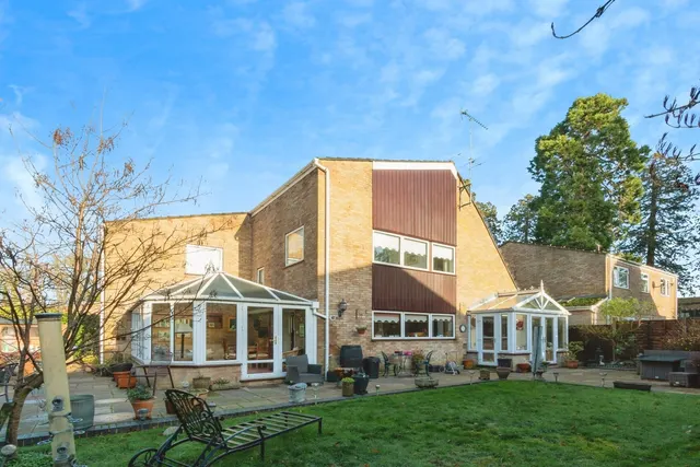 Yockley Close, Camberley, GU15, photo 3