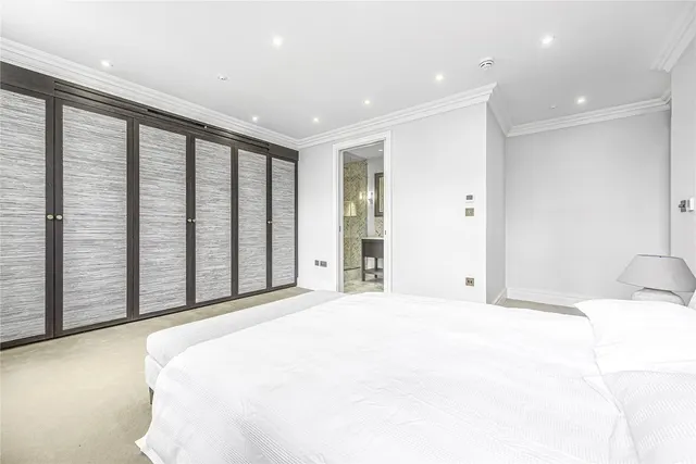Curzon Street, Mayfair, W1J, photo 3