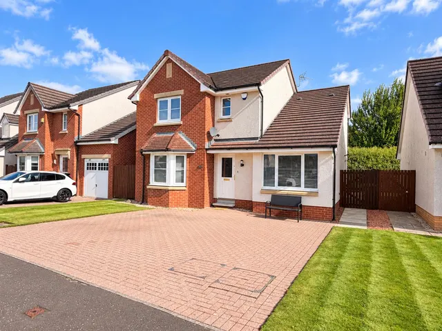 St. John's Boulevard, Uddingston, Glasgow, G71 7JF, photo 1