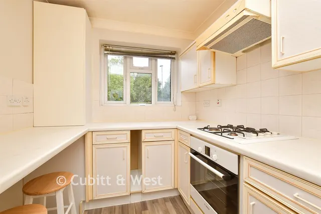 Kirk Rise, Sutton, SM1, photo 3
