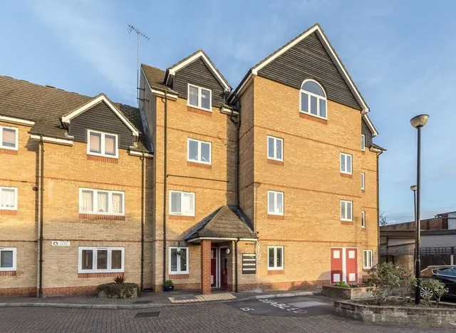 The Ham, Brentford, TW8, photo 1