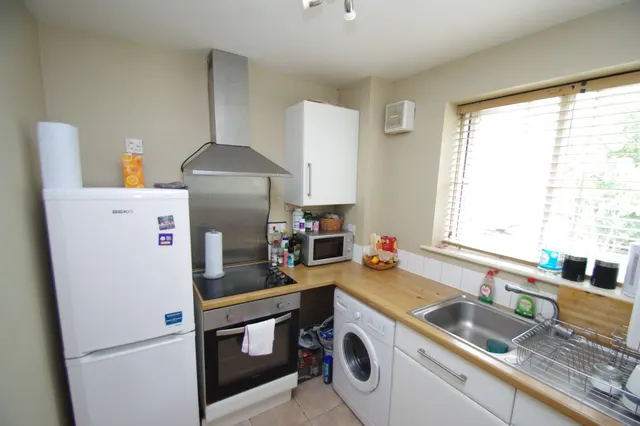 Photo 3 — 2 Thanet House, Explorer Drive, Watford