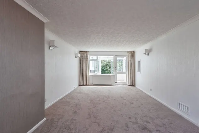 Photo 3 — Ardenfield, Denton, Manchester, Greater Manchester, M34