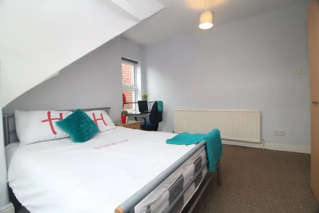 Southgrove Road, S10, photo 2