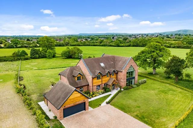 Langton Lane, Hurstpierpoint, BN6, photo 1