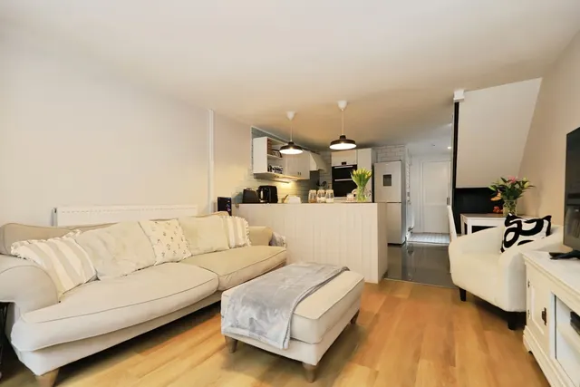 Prospect Road, Stourport-on-Severn, DY13, photo 3