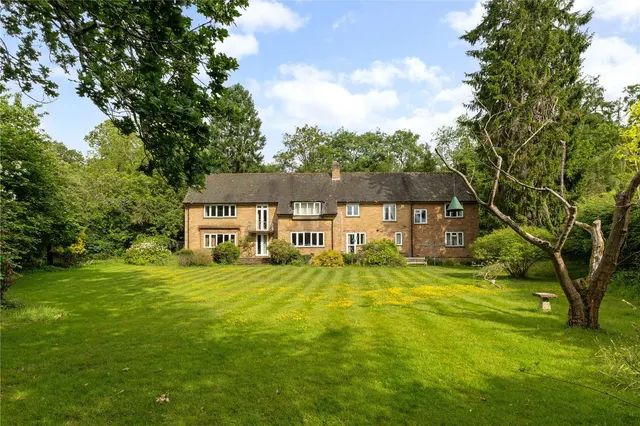 Mill Lane, Chalfont St. Giles, Buckinghamshire, HP8 4NR, photo 1