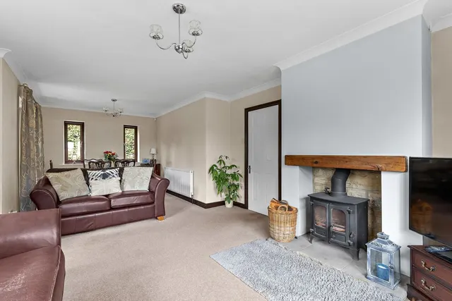 Well Lane, South Milford, LS25, photo 2