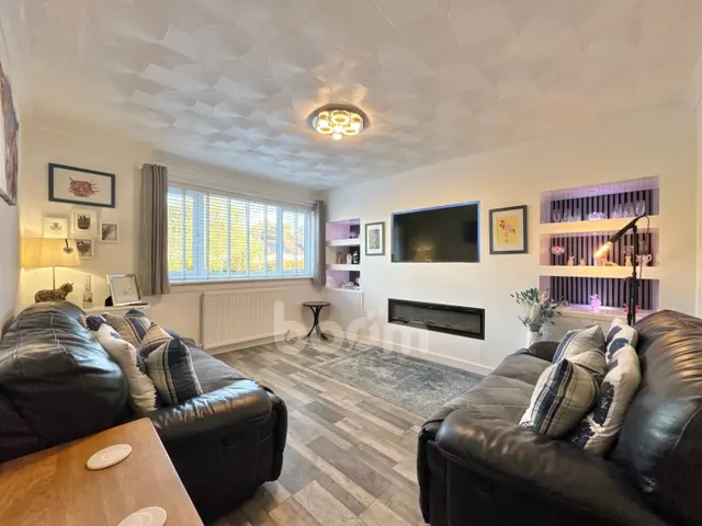Shaw Place, Dalry, KA24, photo 2