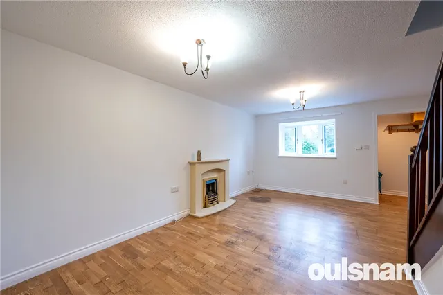 Photo 3 — Atcheson Close, Studley, Warwickshire, B80 7QT
