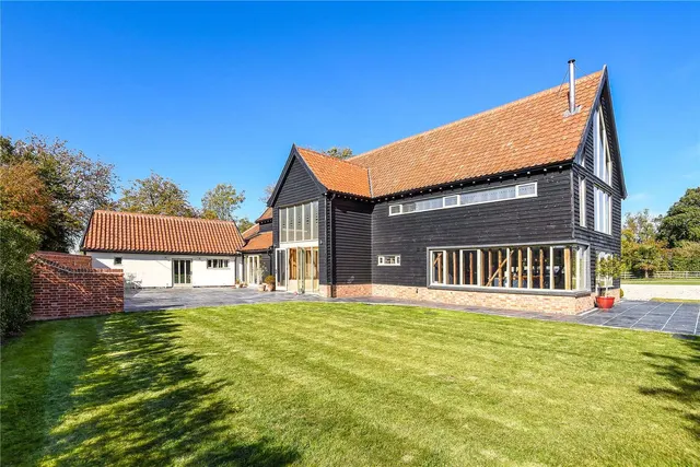 Mendlesham Green, Stowmarket, Suffolk, IP14 5RB, photo 1