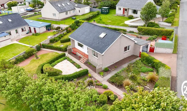 Photo 2 — 1 Andrewstown Brae, Lerwick, Shetland, ZE1 0RF