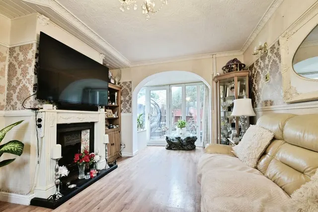Photo 2 — Swalecliff Avenue, Manchester, Greater Manchester, M23