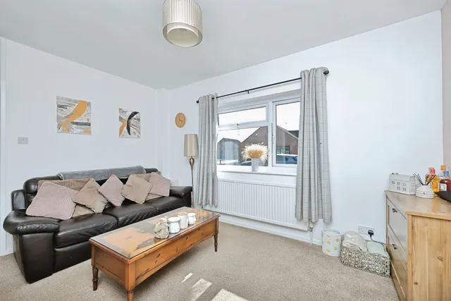 Jubilee Road, Watton, IP25, photo 3