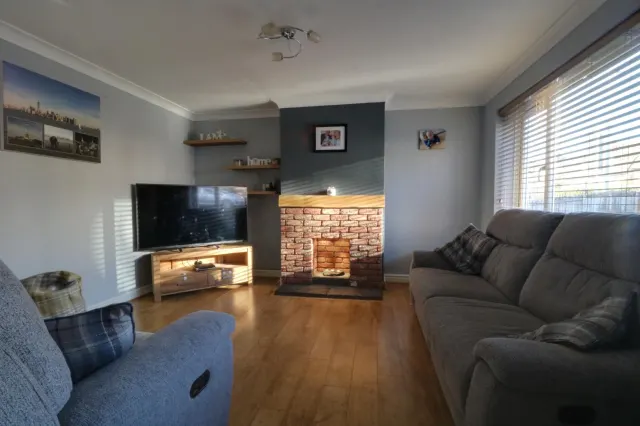 Sixth Avenue, Telford, photo 3