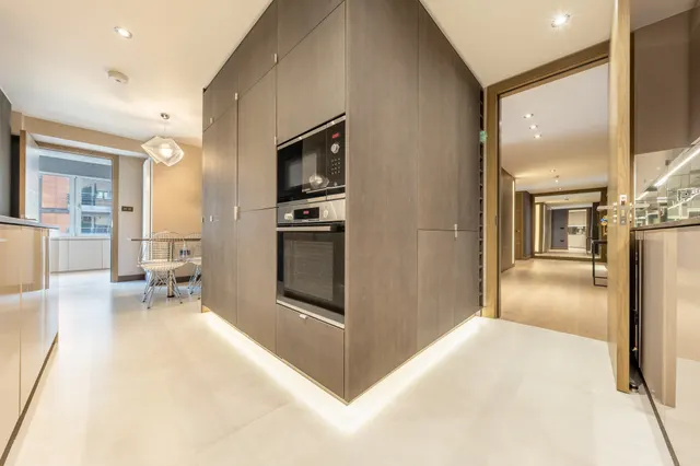 Photo 2 — Beverly House, 133 Park Road, St John's Wood, London, NW8