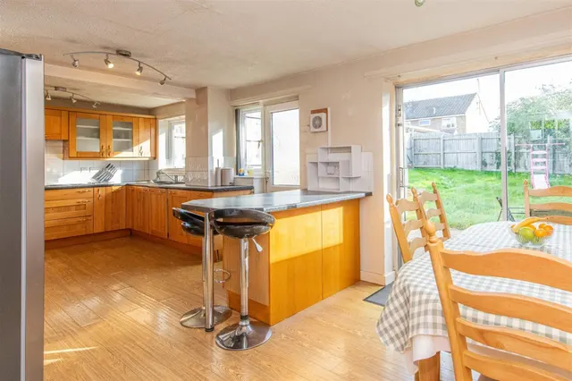 Lomond Drive, Kettering, photo 2