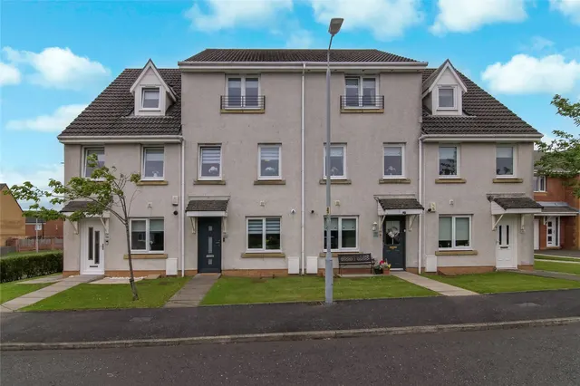 Inchgreen Gardens, Greenock, Inverclyde, PA15, photo 1