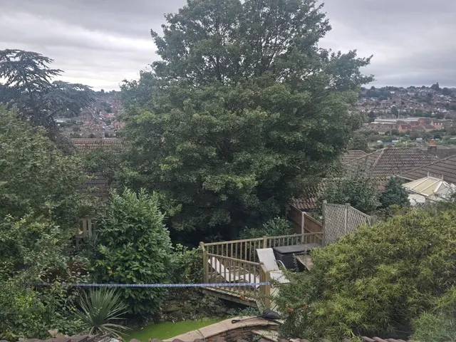 Photo 2 — Carlton Vale Close, Carlton, Nottinghamshire, NG4