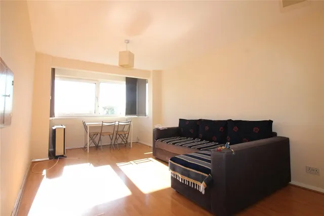 Bridgewater Road, Wembley, HA0, photo 1