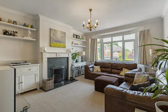 Photo 3 — Mayfield Close, Harpenden, Hertfordshire, AL5 3LG