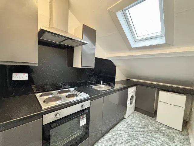 Oakland Road, Moseley, B13, photo 1