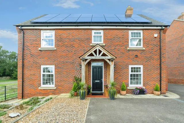 Poppyfields, Gamlingay, SG19, photo 1