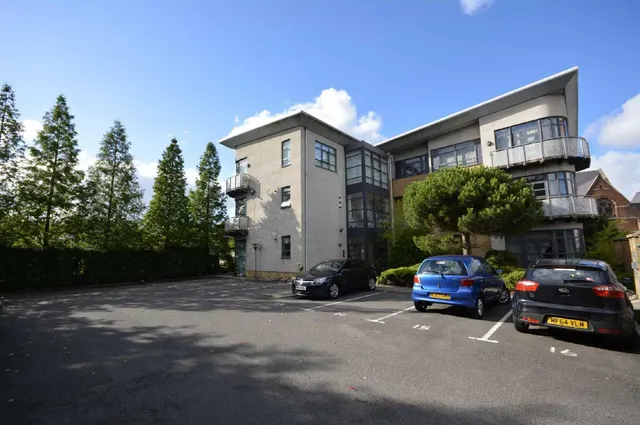 Mayfair Gardens, 64 Bury New Roads, Whitefields, Manchester, M45 7EL, photo 1