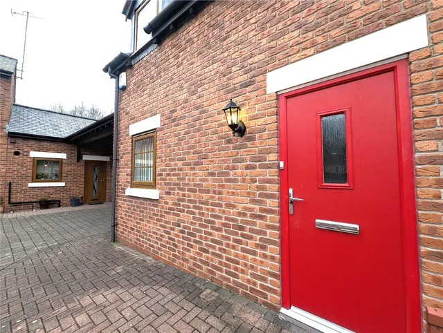 Guinea Hall Mews, Banks, PR9, photo 3