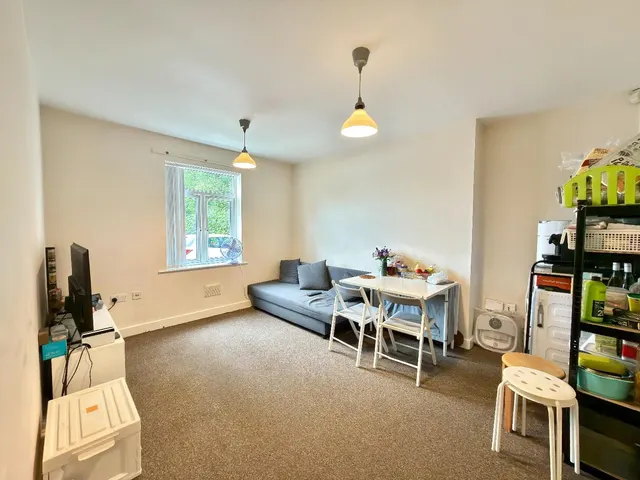 Barlow Moor Road, Chorlton, M21, photo 2