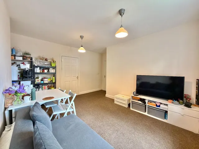 Barlow Moor Road, Chorlton, M21, photo 3