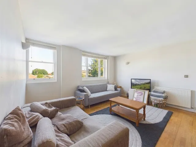 Grove Road, London, E3, photo 2