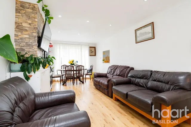 Thornbush, Basildon, SS15, photo 3