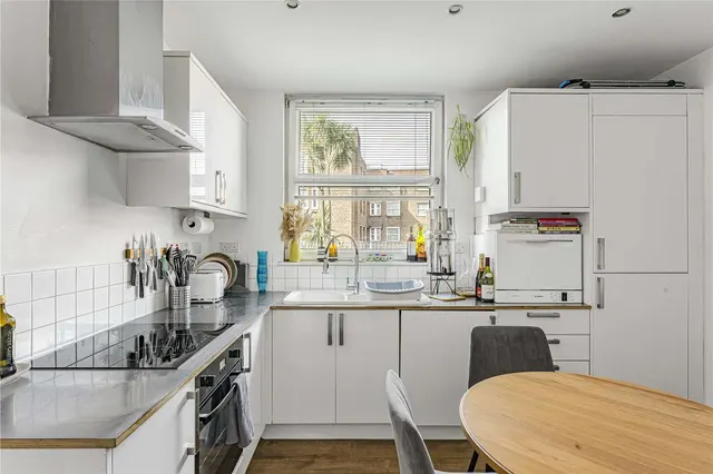 Mapledene Road, London, E8, photo 1